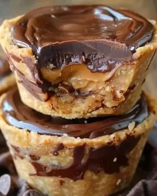 Gourmet Chocolate Peanut Butter Cups 461658887_1053730686152846_1084001031536184297_n