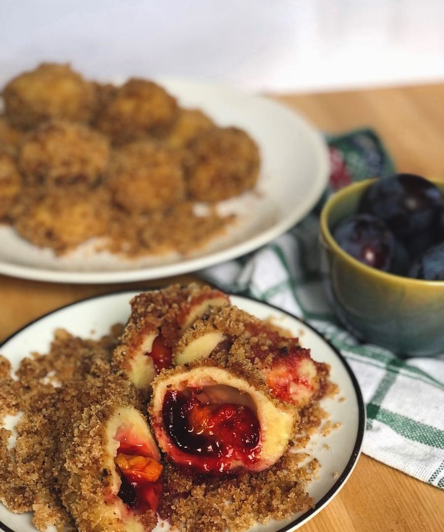 Hungarian Plum Dumplings (Szilvásgombóc) 0ebc1b398641a9f6cdf2717a7293691f