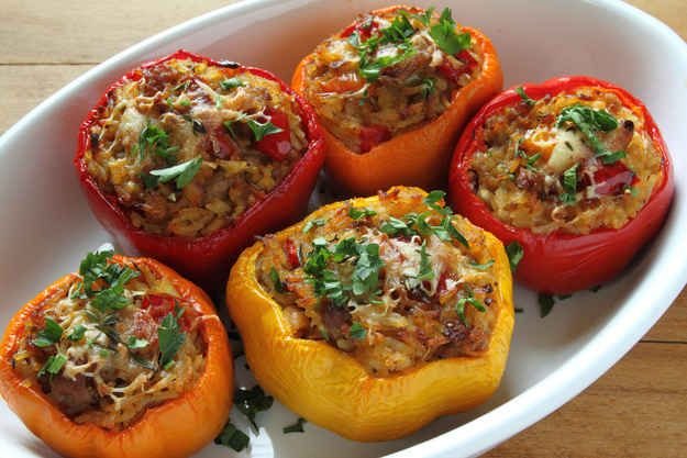 Hungarian Töltött Paprika (Stuffed Peppers) bb5c8c6a1ab1629a6fad3d5a0cbcbe58